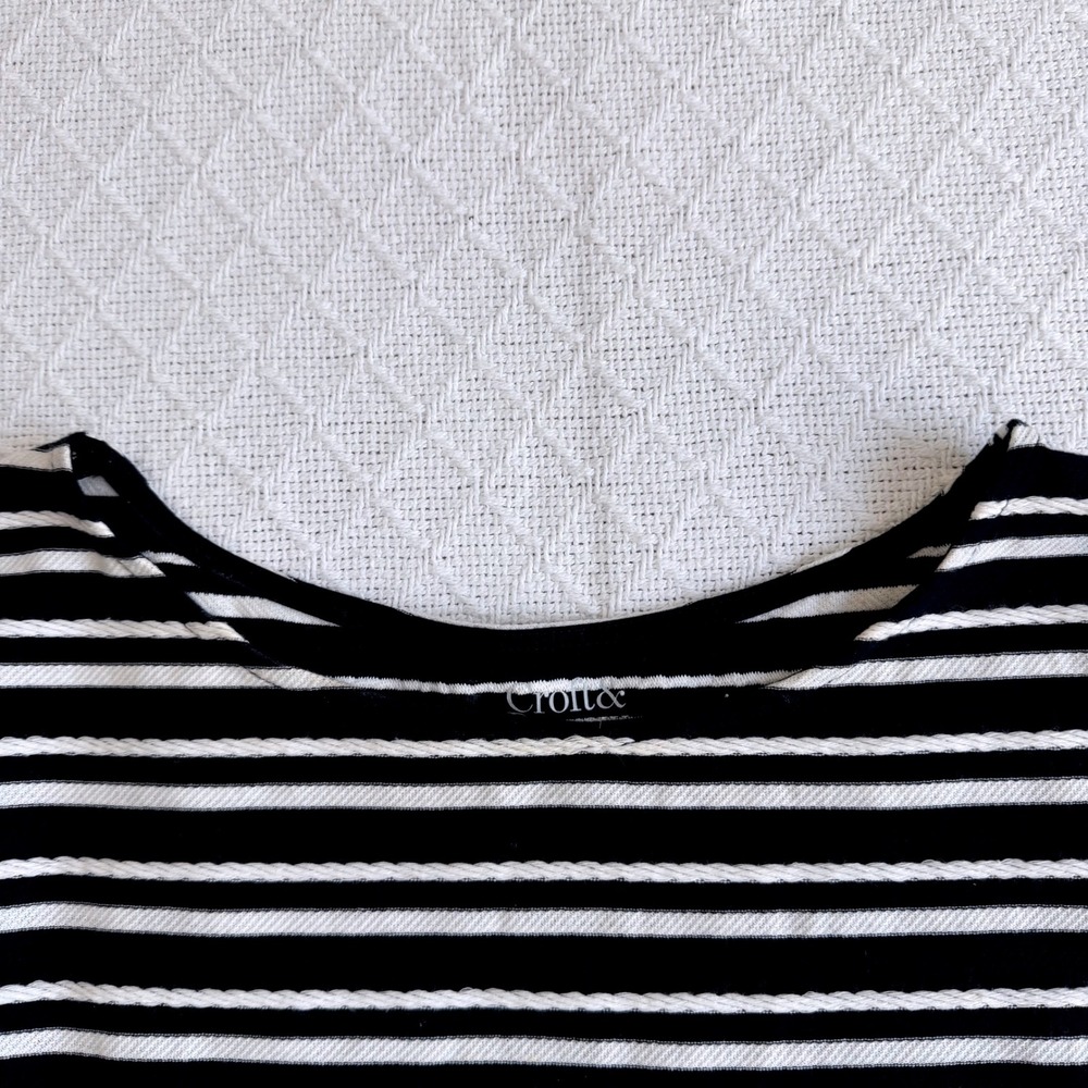 Croft & Barrow Womens Small Navy White Striped Boat Neck 3/4 Sleeve Top - Picture 2 of 6